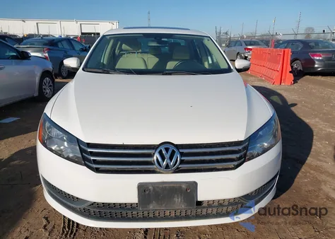 2014 Volkswagen Passat 1.8T Se z USA, uszkodzony, nr VIN 1VWBS7A34EC053176